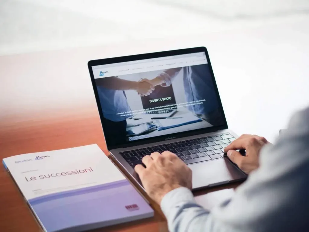 Pilih Desain Website yang Menarik