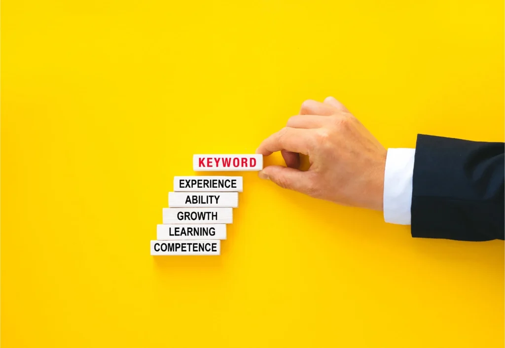Apa Perbedaan Utama dari Long Tail vs Short Tail Keyword