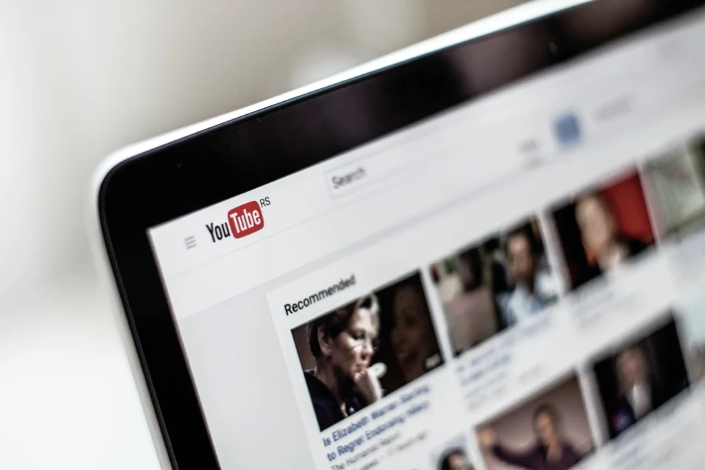 Menjadi Seorang YouTuber